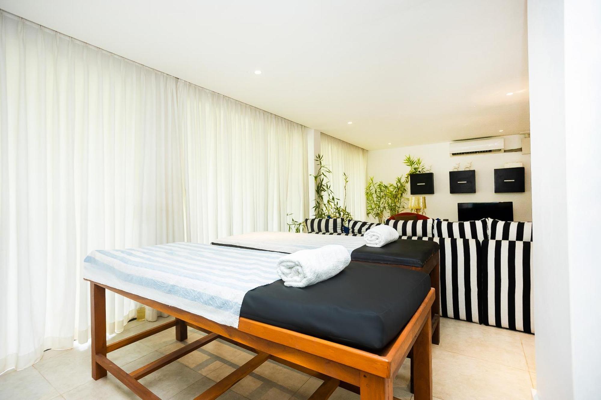 Green Turtle Villa By The Serendipity Collection Bentota Exterior photo